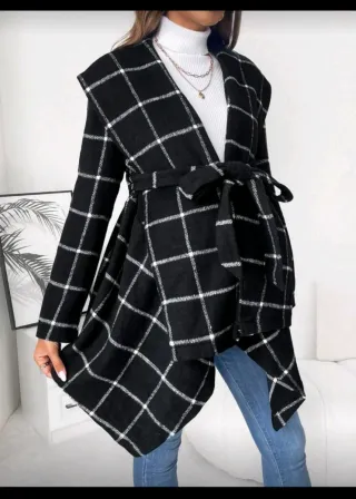 Chaqueta premamá cuadros blanco y negro