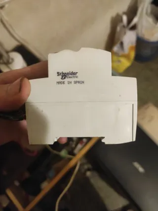 Interruttore automatico Merlin Gerin 40A - 30mA