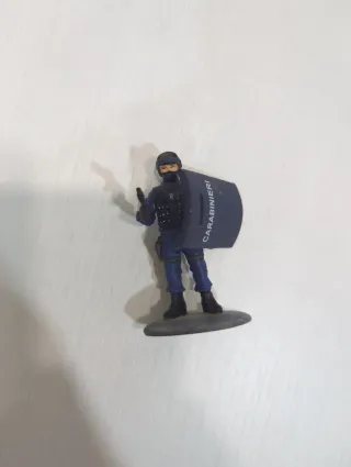 Figurita Plomo GIS Italiano