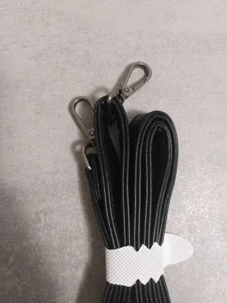 Tracolla universale per borse, nuova sigillata