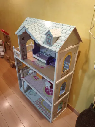 Casa de muñecas 3 pisos