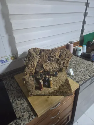 Prezioso presepe con luce per decorare la tua casa a Natale