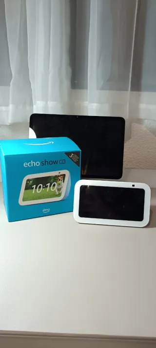 Amazon Echo Show 5