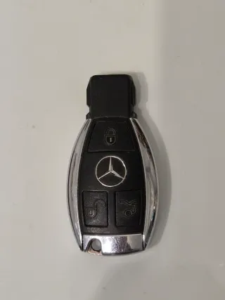 Llave Mercedes Benz