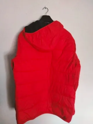 Chaqueta acolchada Jack & Jones roja