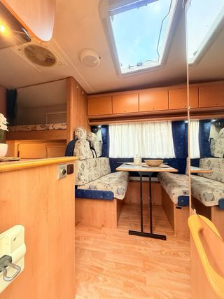 Autocaravana 6 plazas 79.000km toldo y AC