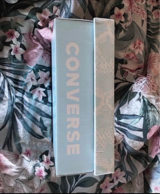 Converse Azul y Blanco