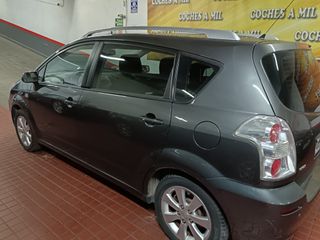 Toyota Corolla Verso 1.8 VVT-i Luna