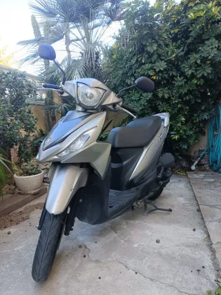 Suzuki Address 110cc Scooter