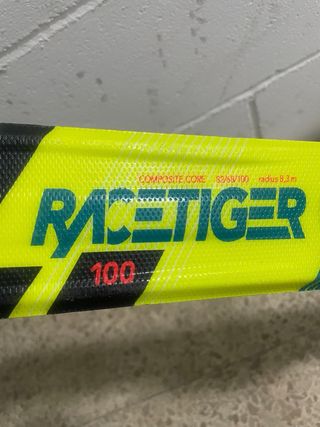 Esquís infantiles Volkl Racetiger con fijaciones