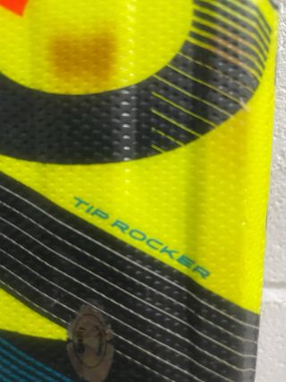 Esquís infantiles Volkl Racetiger con fijaciones