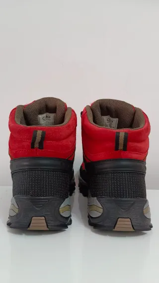 Zapatillas de trekking CMP rojas y negras