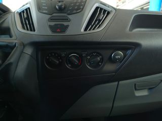 FORD Transit Custom COMBI 6 2.0 TDCI 77kW 290 L1