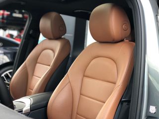 MB GLC 300de COUPE 4MATIC AMG LINE AUTO.