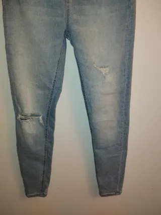 Pantalón vaquero mujer Stradivarius azul