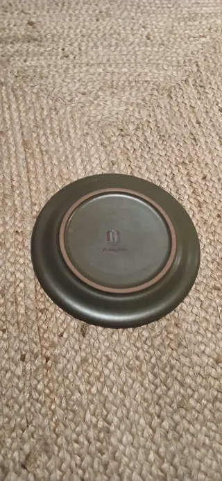 Plato decorativo de cerámica