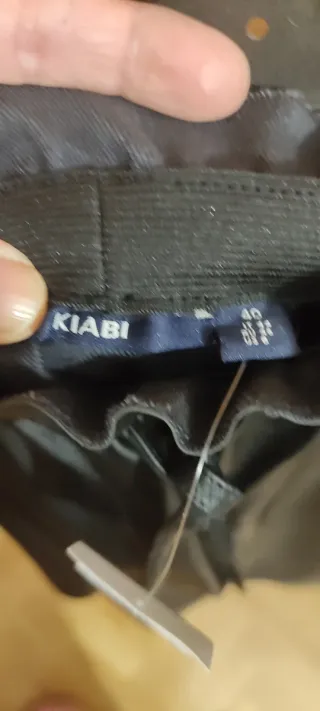 Minifalda polipiel negra