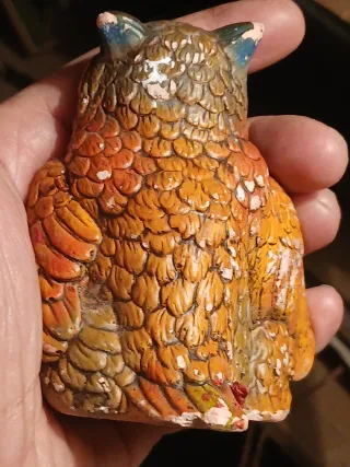 Búho antiguo firmado