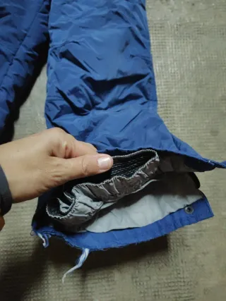 Mono de esquí azul talla 4