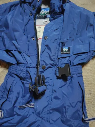 Mono de esquí azul talla 4