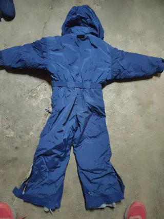 Mono de esquí azul talla 4