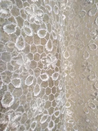 Blusa de encaje floral