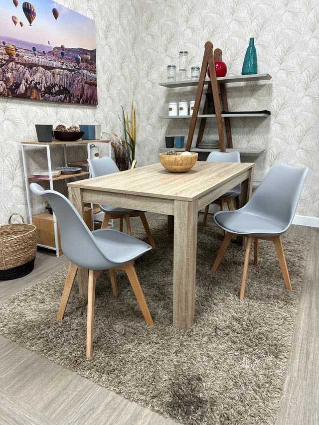 Mesa Comedor Nuevo + 4 Sillas Acolchadas