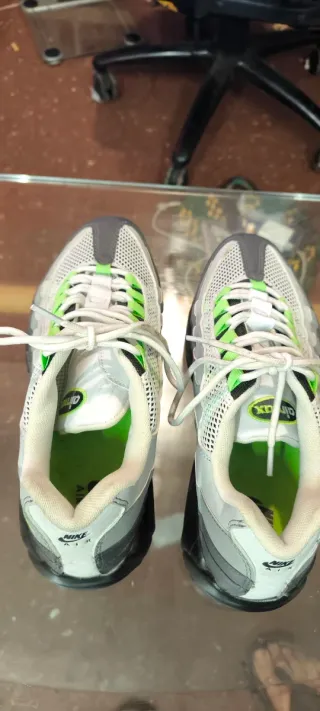 Nike Air Max 95 Gris y Verde Neón