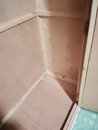 Armario infantil vintage con espejo