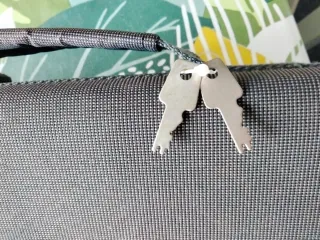 Maletín para portátil con llave