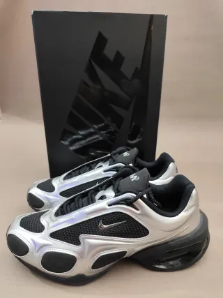 Zapatillas Nike Air Max Muse Plata y Negro