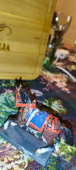 Miniatura vintage di Cavallo da collezione in Meta