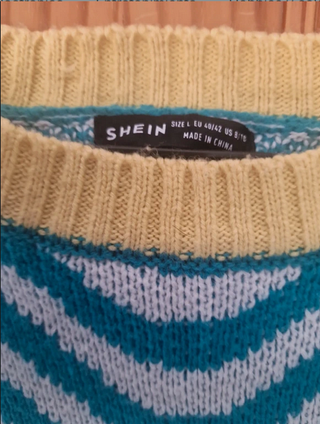 Jersey Shein Azul y Blanco Talla L