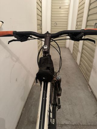 Bicicleta Trek 4 Series