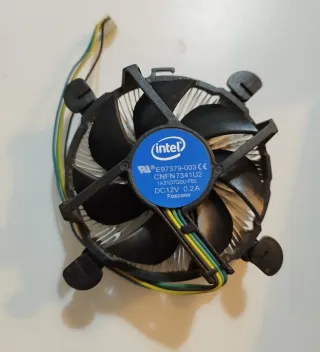 Placa Base ASUS PRIME B250M-A + CPU i7-7700 + 16GB