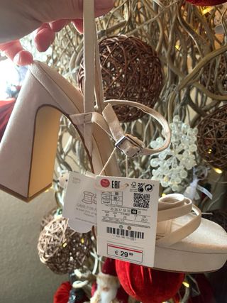 Sandalias Pull&Bear Beige Talla 40