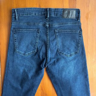 Pantalón vaquero Mango