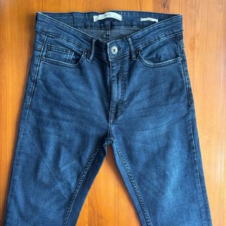 Pantalón vaquero Mango