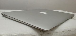 Macbook air 2015 early en perfecto estado o cambio