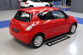 Suzuki Swift 2011