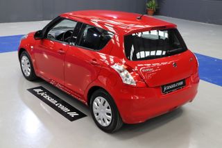 Suzuki Swift 2011