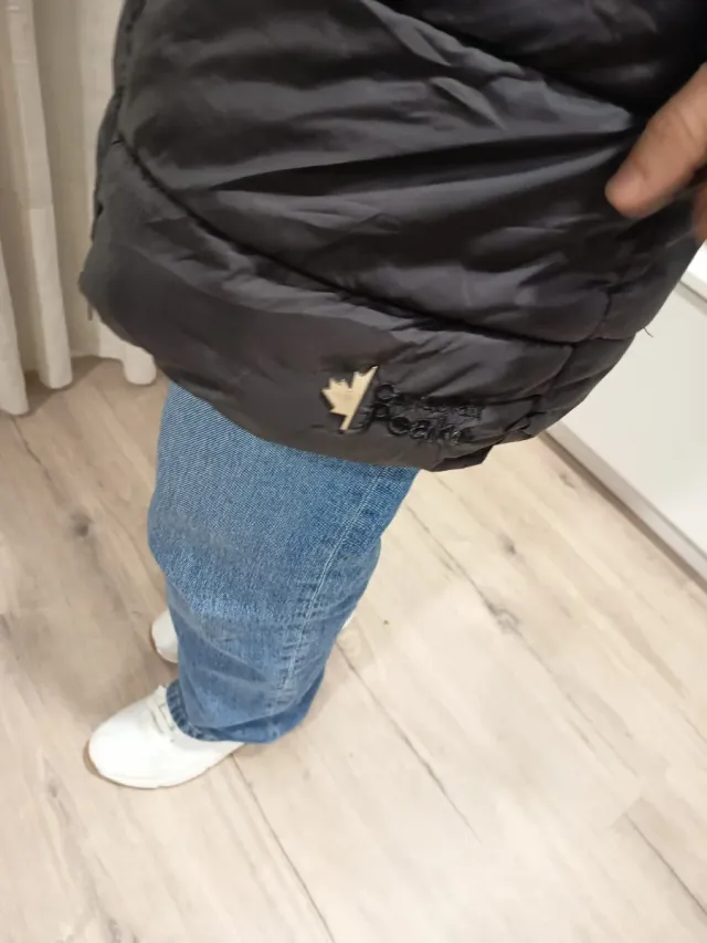 Abrigo Canadian Peak Negro Talla M