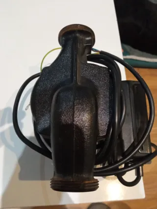 Bomba Grundfos UPMGEO 25-85