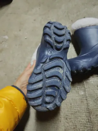 Botas/decansos Quechua Talla 28/29 Azul