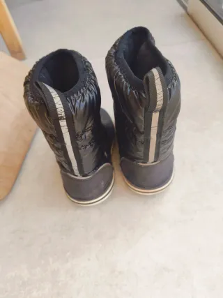 Botas de nieve Crocs 24-25 ( C8)