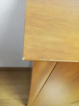 Aparador de cerezo con cajones