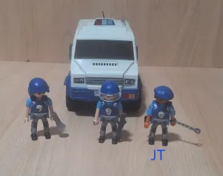Playmobil Camión Policía y 3 Figuras