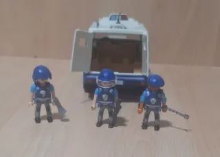 Playmobil Camión Policía y 3 Figuras