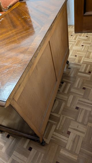 Cómoda antigua madera a restaurar