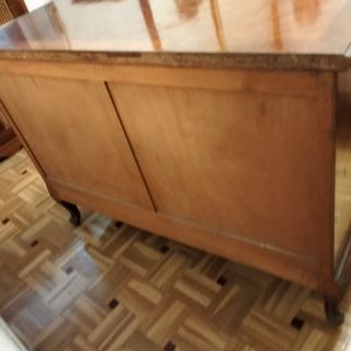 Cómoda antigua madera a restaurar